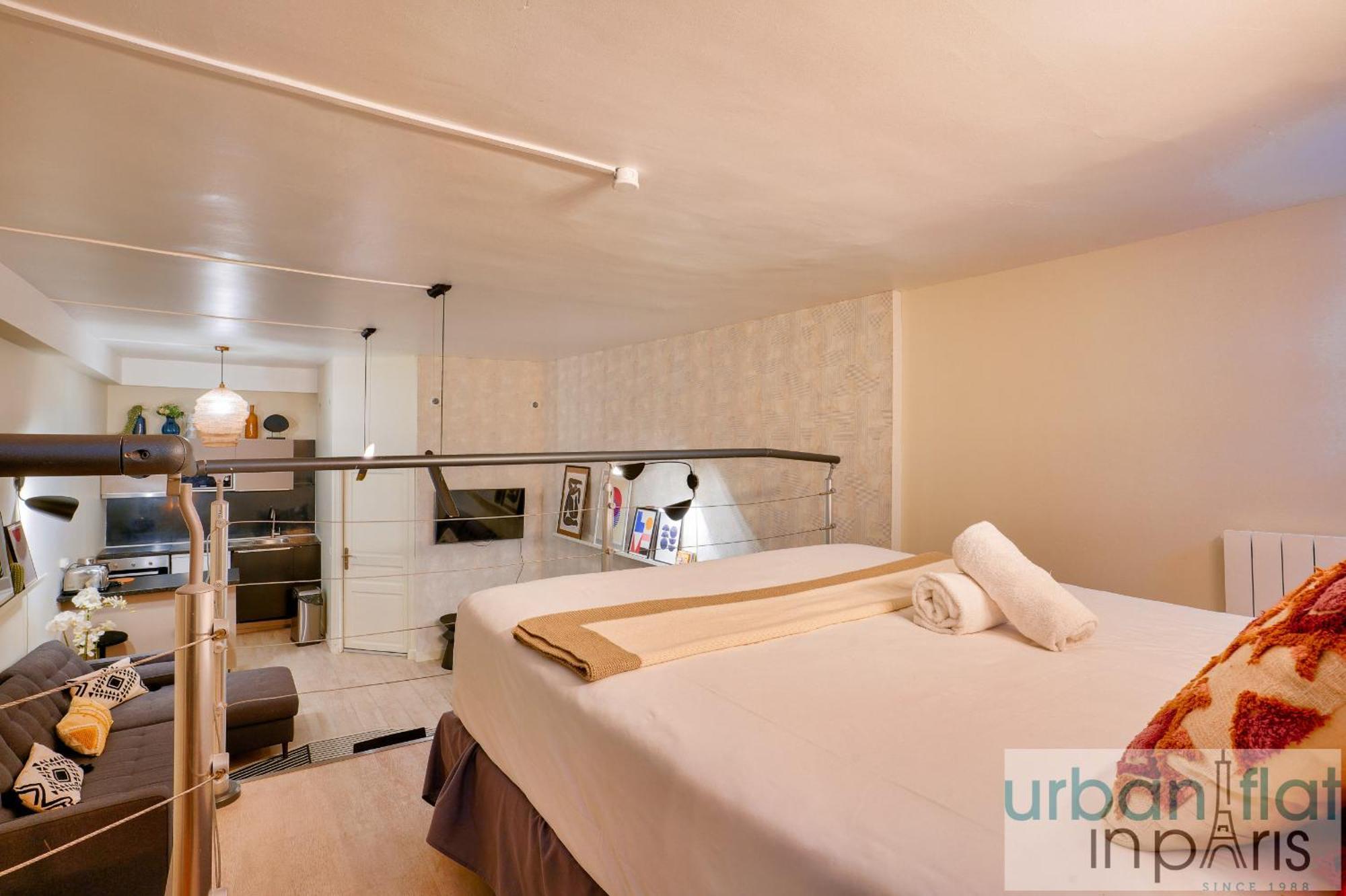 33 - Flat Av Des Champs-Elysees Paryż Zewnętrze zdjęcie